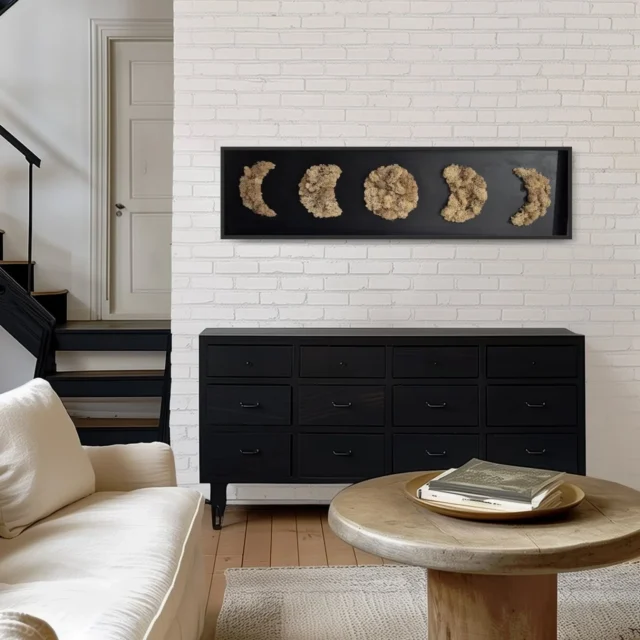 ○ Un look un peu plus moderne ○

Cadrage noir et cycle lunaire en mousse de renne couleur naturel ○

#moderndesigns #cyclelunaire #moussevegetale
